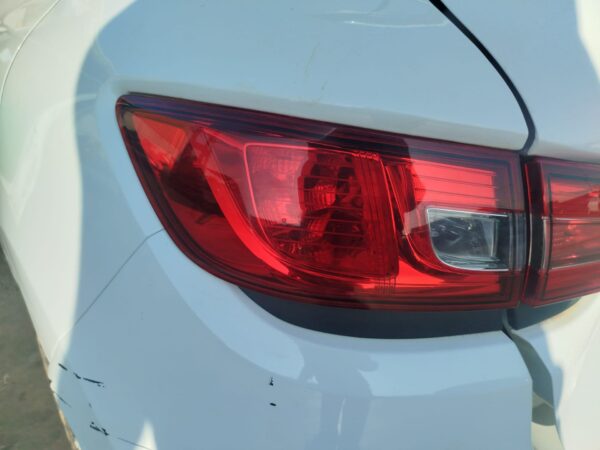PILOTO TRASERO IZQUIERDO RENAULT CLIO IV
