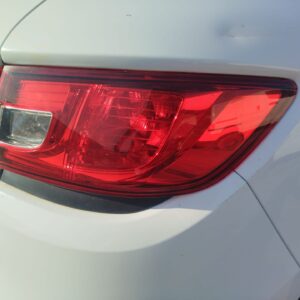 PILOTO TRASERO DERECHO RENAULT CLIO IV