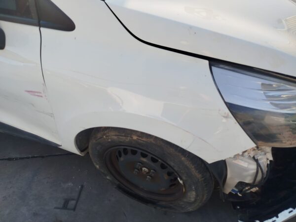 ALETA DELANTERA DERECHA RENAULT CLIO IV
