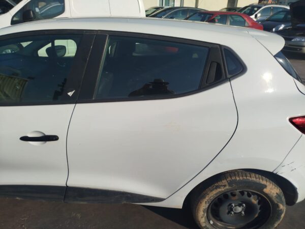 PUERTA TRASERA IZQUIERDA RENAULT CLIO IV