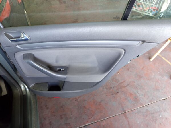 ELEVALUNAS TRASERO DERECHO VOLKSWAGEN GOLF V (1K1)(10.2003)