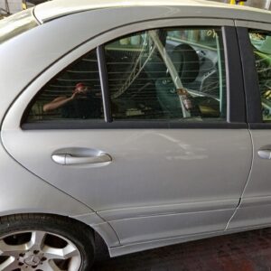 PUERTA TRASERA DERECHA MERCEDES-BENZ CLASE C (BM 203) BERLINA