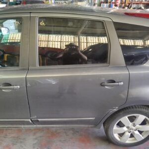 PUERTA TRASERA IZQUIERDA NISSAN NOTE (E11E)