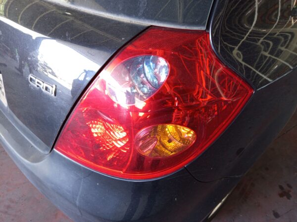 PILOTO TRASERO DERECHO KIA CEED (ED)