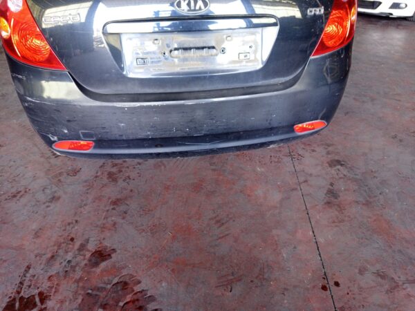PARAGOLPES TRASERO KIA CEED (ED)