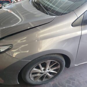 ALETA DELANTERA IZQUIERDA TOYOTA AURIS (E18)