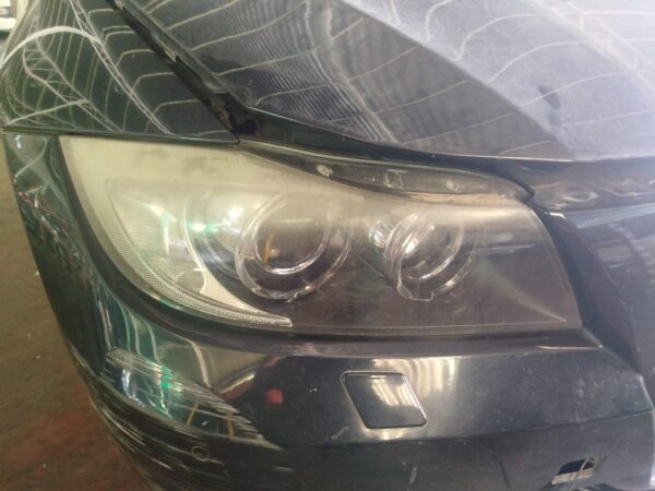 FARO DERECHO BMW SERIE 3 BERLINA (E90)