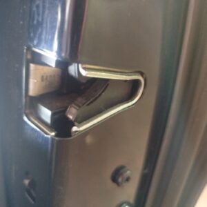 CERRADURA PUERTA TRASERA DERECHA BMW SERIE 3 BERLINA (E90)
