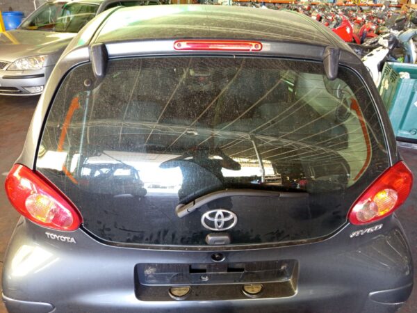 PORTON TRASERO TOYOTA AYGO (KGB/WNB)