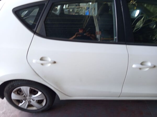PUERTA TRASERA DERECHA HYUNDAI I30 (FD)