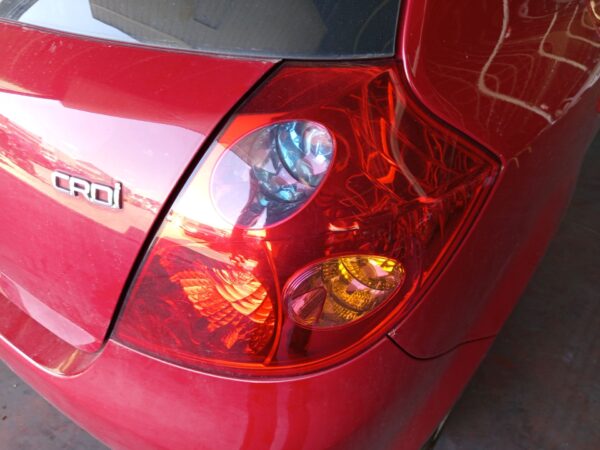 PILOTO TRASERO DERECHO KIA CEED (ED)