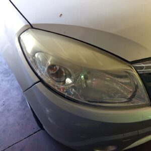 FARO DERECHO DACIA SANDERO
