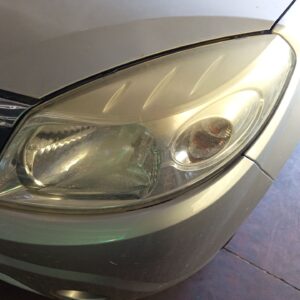 FARO IZQUIERDO DACIA SANDERO