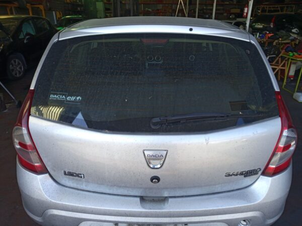 PORTON TRASERO DACIA SANDERO