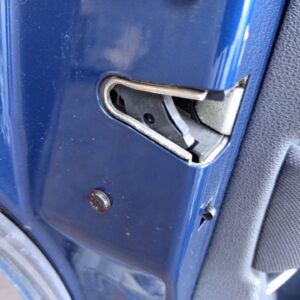 CERRADURA PUERTA TRASERA IZQUIERDA BMW SERIE X3 (E83)