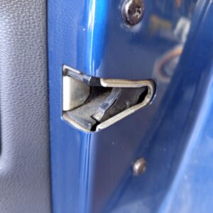 CERRADURA PUERTA DELANTERA DERECHA BMW SERIE X3 (E83)
