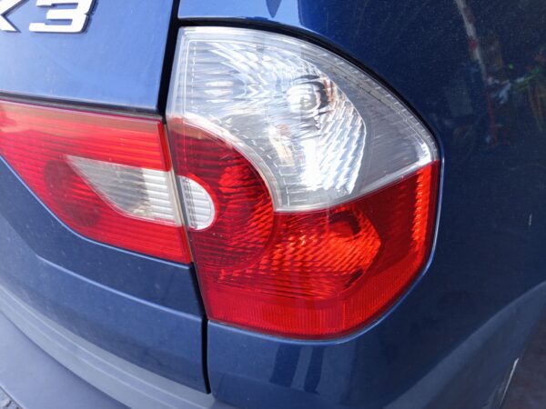 PILOTO TRASERO DERECHO BMW SERIE X3 (E83)