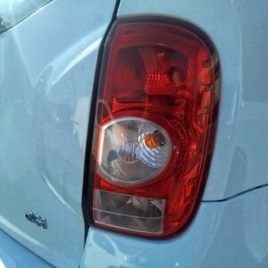 PILOTO TRASERO DERECHO DACIA DUSTER I