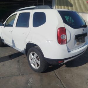 PILOTO TRASERO IZQUIERDO DACIA DUSTER I