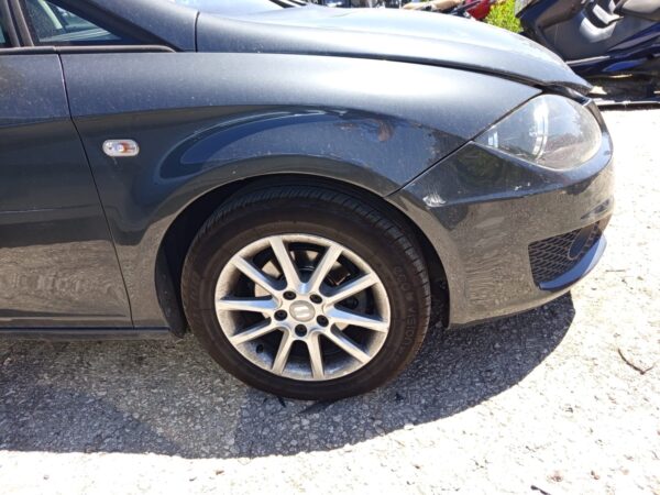 ALETA DELANTERA DERECHA SEAT LEON (1P1)