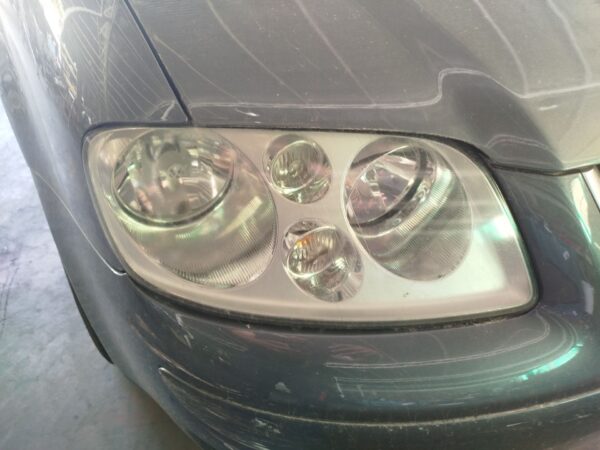 FARO DERECHO VOLKSWAGEN TOURAN (1T1)