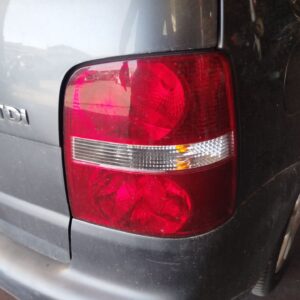 PILOTO TRASERO DERECHO VOLKSWAGEN TOURAN (1T1)