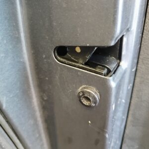 CERRADURA PUERTA TRASERA IZQUIERDA VOLKSWAGEN TOURAN (1T1)