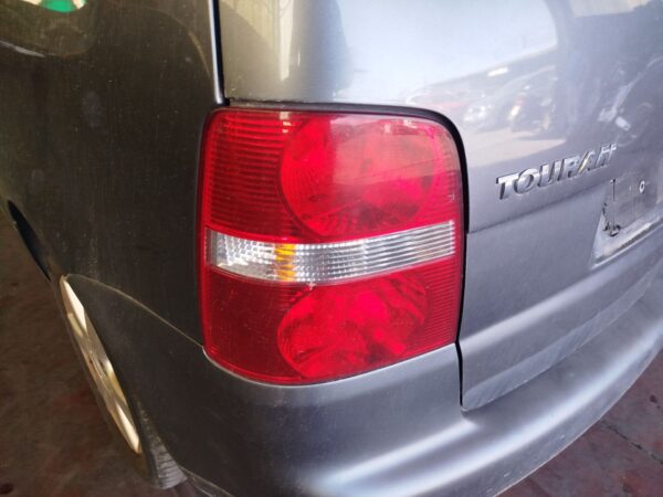 PILOTO TRASERO IZQUIERDO VOLKSWAGEN TOURAN (1T1)