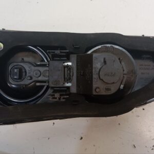 PILOTO TRASERO IZQUIERDO INTERIOR SEAT CORDOBA BERLINA (6L2)