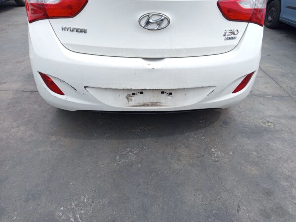 PARAGOLPES TRASERO HYUNDAI I30 (GD)