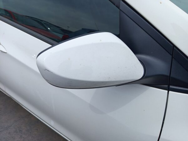 RETROVISOR DERECHO HYUNDAI I30 (GD)