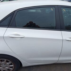 PUERTA TRASERA DERECHA HYUNDAI I30 (GD)