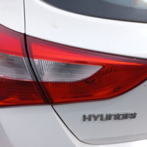 PILOTO TRASERO IZQUIERDO INTERIOR HYUNDAI I30 (GD)