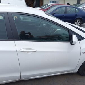 PUERTA DELANTERA DERECHA HYUNDAI I30 (GD)