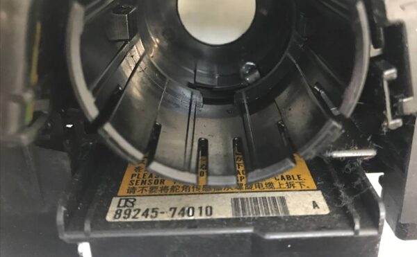 MANDO MULTIFUNCION TOYOTA PRIUS (ZVW30)