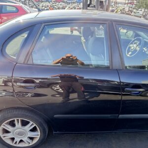 PUERTA TRASERA DERECHA SEAT CORDOBA BERLINA (6L2)