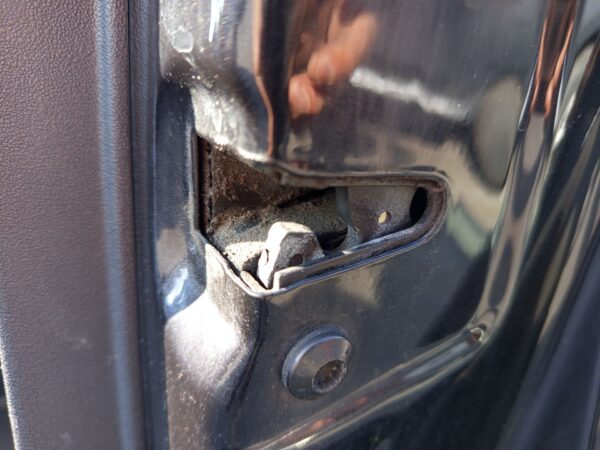 CERRADURA PUERTA DELANTERA DERECHA SEAT CORDOBA BERLINA (6L2)