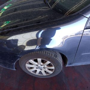 ALETA DELANTERA IZQUIERDA VOLKSWAGEN GOLF V (1K1)(10.2003)