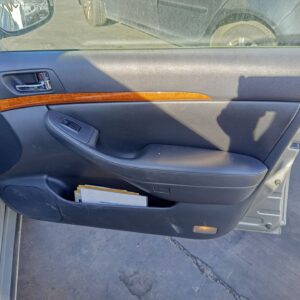 ELEVALUNAS DELANTERO DERECHO TOYOTA AVENSIS BERLINA (T25)