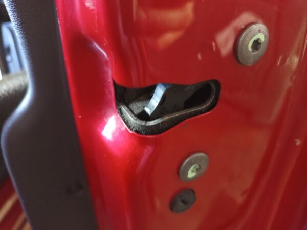 CERRADURA PUERTA DELANTERA DERECHA CITROEN C3