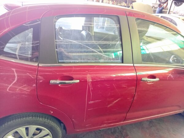 PUERTA TRASERA DERECHA CITROEN C3