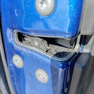 CERRADURA PUERTA DELANTERA IZQUIERDA TOYOTA AVENSIS TOURING SPORTS (T27)