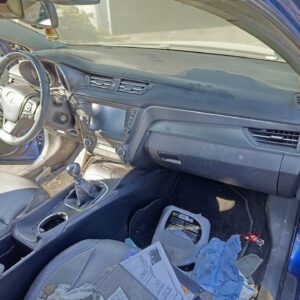 MANDO MULTIFUNCION TOYOTA AVENSIS TOURING SPORTS (T27)