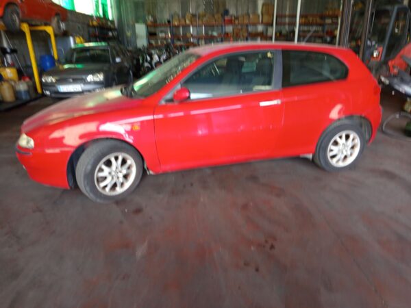 FARO DERECHO ALFA ROMEO 147 (190) - Imagen 5