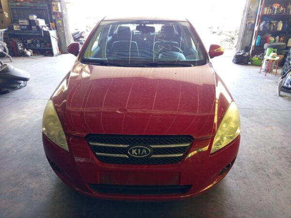 PILOTO TRASERO IZQUIERDO KIA CEED (ED) - Imagen 2