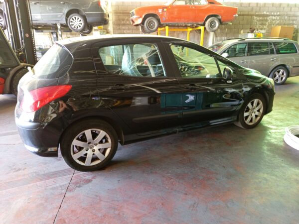 PARAGOLPES TRASERO PEUGEOT 308 - Imagen 5