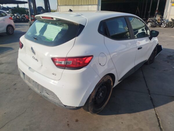 ALETA DELANTERA DERECHA RENAULT CLIO IV - Imagen 2