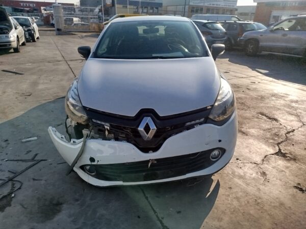 ALETA DELANTERA DERECHA RENAULT CLIO IV - Imagen 3