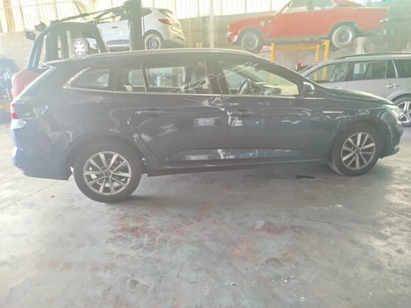 PUERTA TRASERA IZQUIERDA RENAULT MEGANE IV SPORT TOURER - Imagen 5
