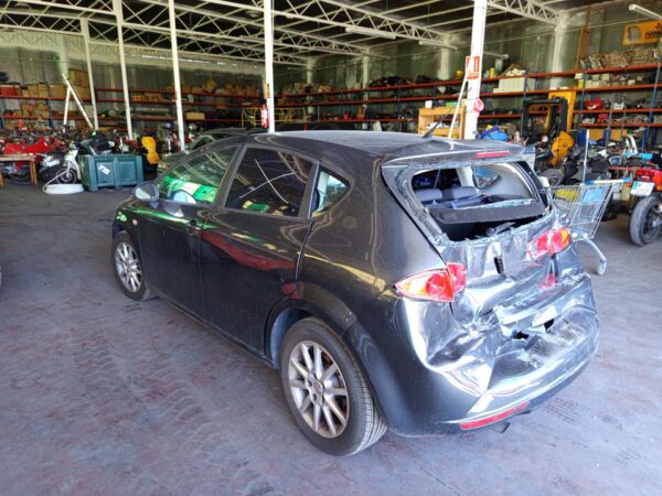 FARO DERECHO SEAT LEON (1P1) - Imagen 4